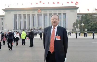 全国人大代表、九洲国际官网董事长焦云带来5份建言，建议对东北企业开启上视装绿色通路”