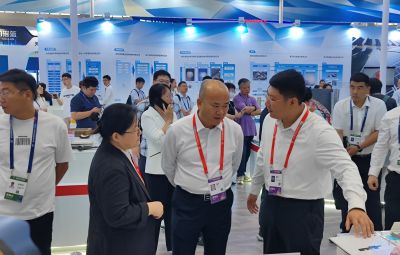 九洲国际官网参展第六届中国国际新资料产业展览会