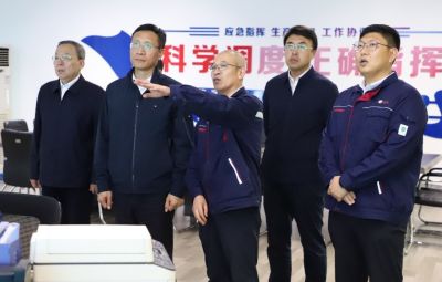 黑龙江省副省长张起翔莅临九洲国际官网参观调研