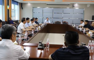 市委副书记、市长李兵莅临九洲国际官网座谈调研
