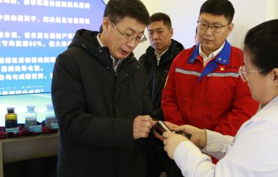市委副书记、市长张涛一行莅临九洲国际官网调研